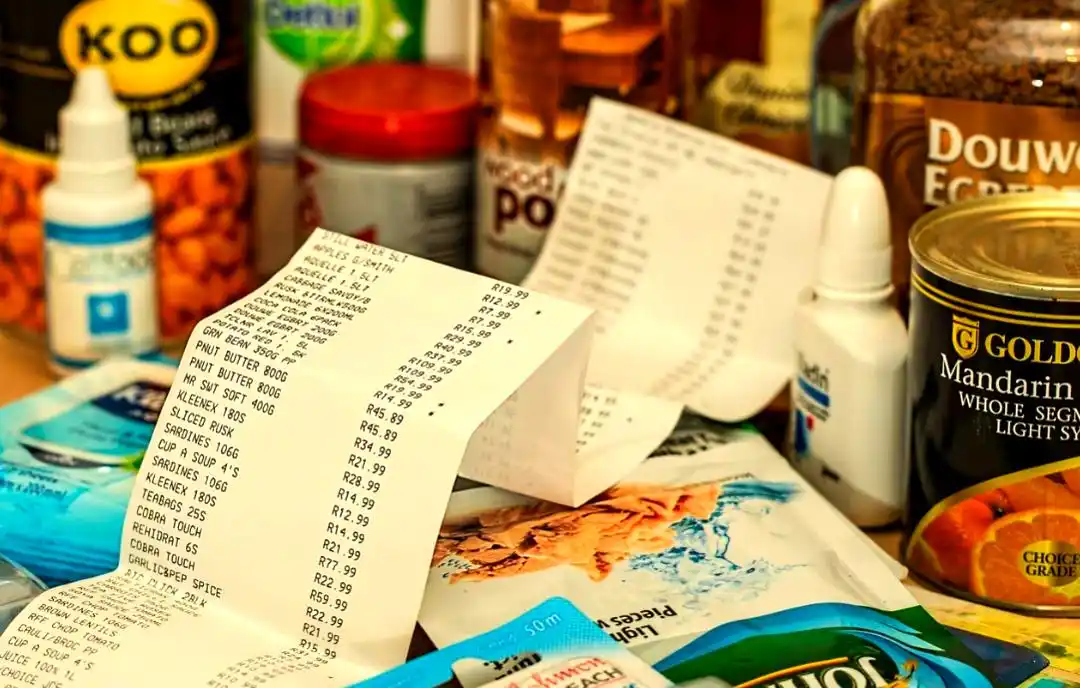 疫情冲击下物价上涨，生活成本攀升，通货膨胀影响几何？